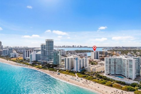 Copropriété à louer à Miami Beach, Floride: 2 chambres, 120.68 m2 № 1999038 - photo 20