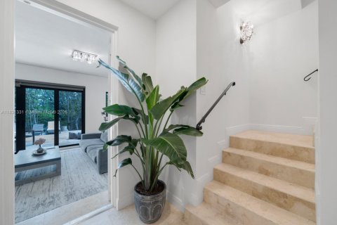 Townhouse in Palmetto Bay, Florida 4 bedrooms, 266.26 sq.m. № 1814204 - photo 18