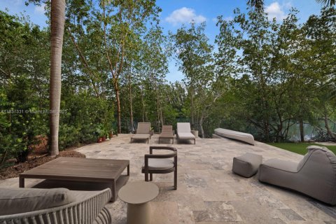 Townhouse in Palmetto Bay, Florida 4 bedrooms, 266.26 sq.m. № 1814204 - photo 23