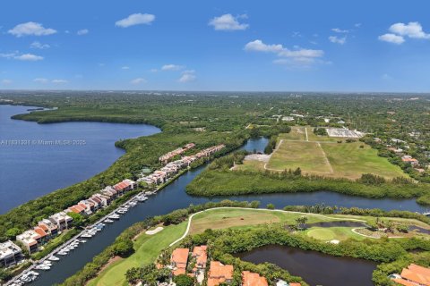 Townhouse in Palmetto Bay, Florida 4 bedrooms, 266.26 sq.m. № 1814204 - photo 3