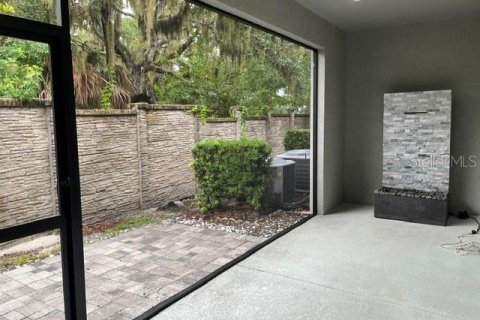 Townhouse in Sarasota, Florida 3 bedrooms, 145.67 sq.m. № 2266775 - photo 13