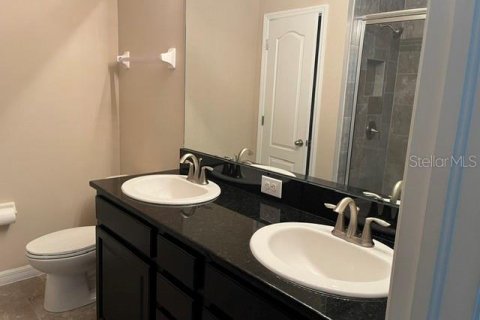 Townhouse in Sarasota, Florida 3 bedrooms, 145.67 sq.m. № 2266775 - photo 23