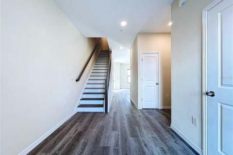 Touwnhouse à vendre à Tampa, Floride: 3 chambres, 161.37 m2 № 2219546 - photo 29