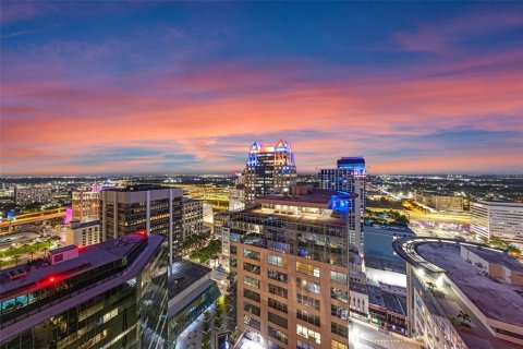 Condo in Orlando, Florida, 1 bedroom  № 1374727 - photo 18