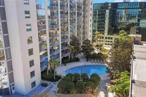 Condo in Orlando, Florida, 1 bedroom  № 1374727 - photo 25