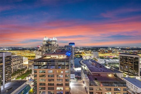 Condo in Orlando, Florida, 1 bedroom  № 1374727 - photo 22