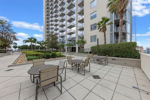 Condo in Orlando, Florida, 1 bedroom  № 1374727 - photo 30