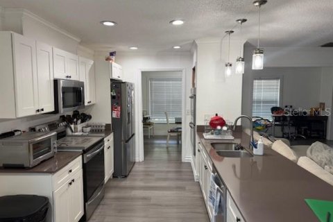 Casa en venta en Lake Wales, Florida, 4 dormitorios, 158.03 m2 № 2150113 - foto 4