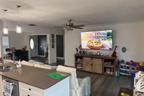 Casa en venta en Lake Wales, Florida, 4 dormitorios, 158.03 m2 № 2150113 - foto 6