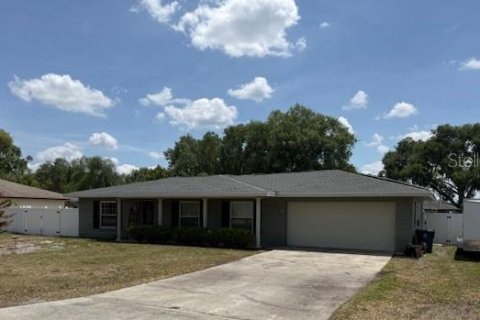 Casa en venta en Lake Wales, Florida, 4 dormitorios, 158.03 m2 № 2150113 - foto 2