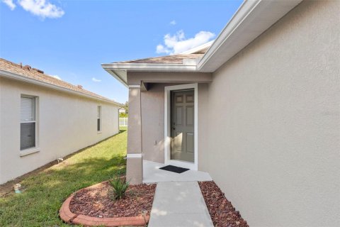 Villa ou maison à vendre à Land O' Lakes, Floride: 4 chambres, 134.34 m2 № 2221345 - photo 3