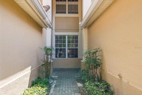 Townhouse in Orlando, Florida 3 bedrooms, 186.73 sq.m. № 1613332 - photo 17
