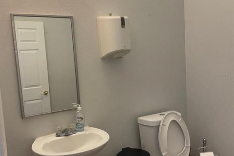 Снять в аренду коммерческую недвижимость в Киссимми, Флорида 193.61м2, № 2232350 - фото 10