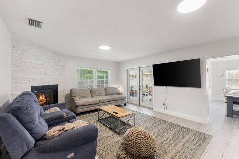 Villa ou maison à vendre à Tampa, Floride: 4 chambres, 243.31 m2 № 1911045 - photo 26