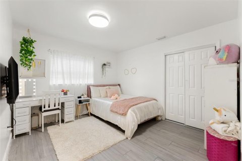 Villa ou maison à vendre à Tampa, Floride: 4 chambres, 243.31 m2 № 1911045 - photo 13