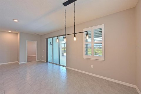 Casa en venta en Sarasota, Florida, 3 dormitorios, 189.99 m2 № 2232012 - foto 13