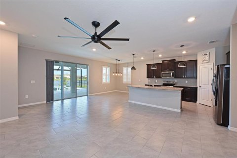 Casa en venta en Sarasota, Florida, 3 dormitorios, 189.99 m2 № 2232012 - foto 10