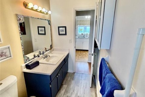 Condo in Bradenton, Florida, 2 bedrooms  № 1583154 - photo 15