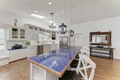 Villa ou maison à vendre à Punta Gorda, Floride: 4 chambres, 344.85 m2 № 1581806 - photo 21