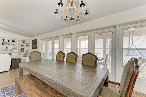 Villa ou maison à vendre à Punta Gorda, Floride: 4 chambres, 344.85 m2 № 1581806 - photo 17