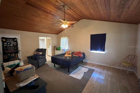 House in Bunnell, Florida 4 bedrooms, 209.4 sq.m. № 1912752 - photo 19