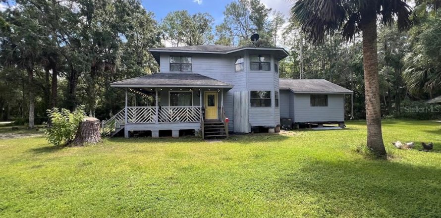 House in Bunnell, Florida 4 bedrooms, 209.4 sq.m. № 1912752