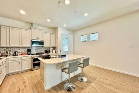 Casa en alquiler en Apollo Beach, Florida, 3 dormitorios, 167.22 m2 № 2284645 - foto 7