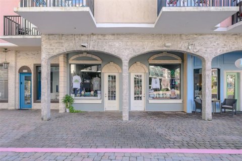 Immobilier commercial à Palm Coast, Floride № 2430456