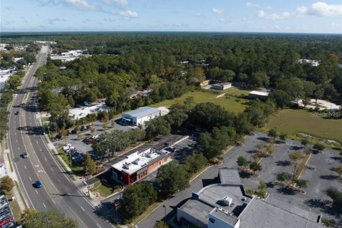 Propiedad comercial en alquiler en Gainesville, Florida, 157.93 m2 № 907144 - foto 9
