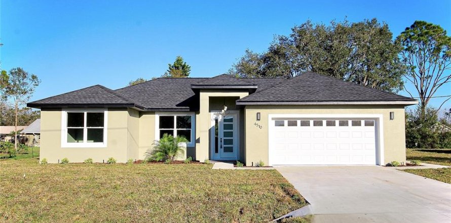 House in Sebring, Florida 3 bedrooms, 139.82 sq.m. № 1558890