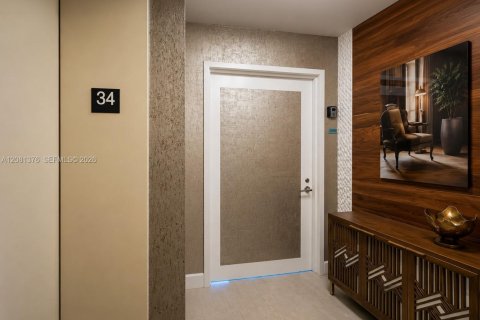 Condo in Miami, Florida, 4 bedrooms  № 2339958 - photo 3