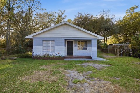 House in Plant City, Florida 3 bedrooms, 106.56 sq.m. № 2212826