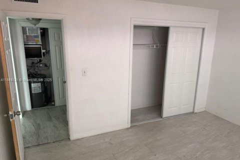 Снять в аренду кондоминиум в Норт-Майами-Бич, Флорида 1 спальня, № 1958026 - фото 21