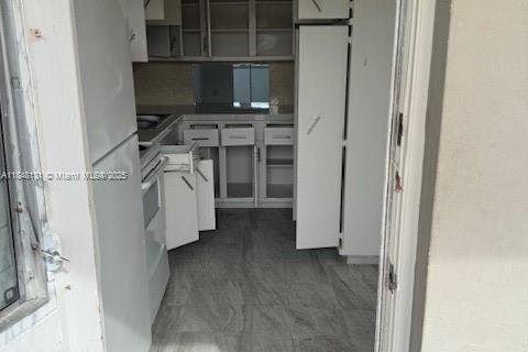 Снять в аренду кондоминиум в Норт-Майами-Бич, Флорида 1 спальня, № 1958026 - фото 20