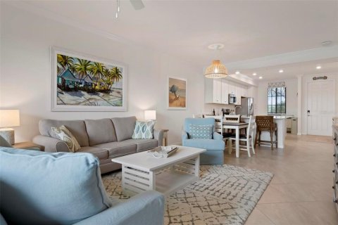 Condo in Bradenton, Florida, 2 bedrooms in LAKEWOOD NATIONAL  № 2202747 - photo 13