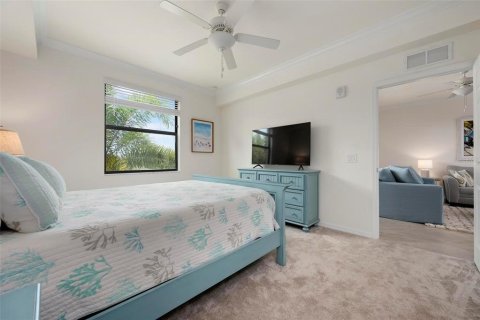 Condo in Bradenton, Florida, 2 bedrooms in LAKEWOOD NATIONAL  № 2202747 - photo 20