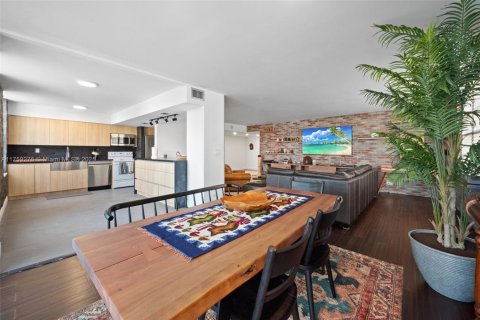 Condo in Sunny Isles Beach, Florida, 2 bedrooms  № 1863719 - photo 8