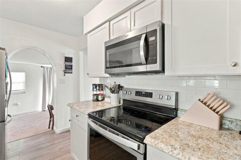 Casa en venta en Orange City, Florida, 2 dormitorios, 105.82 m2 № 2387627 - foto 12