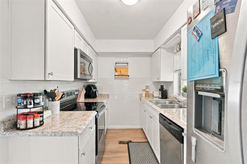 Casa en venta en Orange City, Florida, 2 dormitorios, 105.82 m2 № 2387627 - foto 11