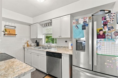 Casa en venta en Orange City, Florida, 2 dormitorios, 105.82 m2 № 2387627 - foto 10