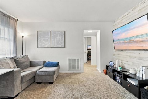 Casa en venta en Orange City, Florida, 2 dormitorios, 105.82 m2 № 2387627 - foto 7