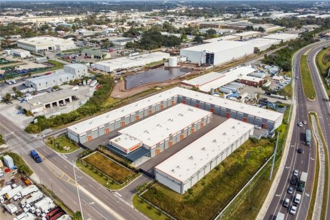 Commercial property in Tampa, Florida 111.48 sq.m. № 1815348 - photo 5