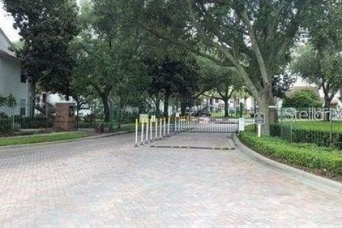 Condo in Orlando, Florida, 2 bedrooms  № 1536069 - photo 24