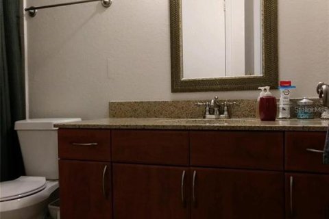 Condo in Orlando, Florida, 2 bedrooms  № 1536069 - photo 14