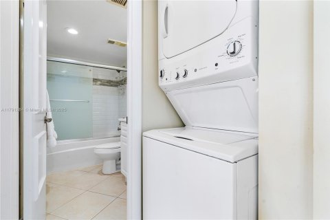 Condo in Jupiter, Florida, 2 bedrooms № 2054651 - photo 20