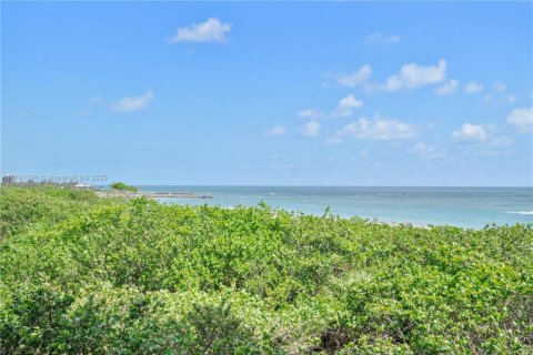 Condo in Jupiter, Florida, 2 bedrooms № 2054651 - photo 27