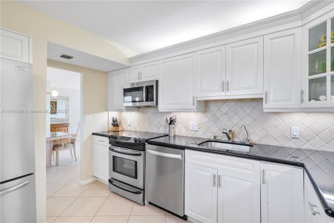 Condo in Jupiter, Florida, 2 bedrooms № 2054651 - photo 8