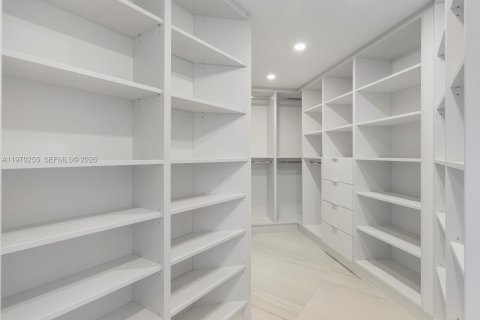 Condo in Aventura, Florida, 2 bedrooms  № 2089697 - photo 26