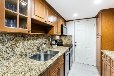Condominio en venta en Miami Beach, Florida, 2 dormitorios, 75.72 m2 № 1713890 - foto 6