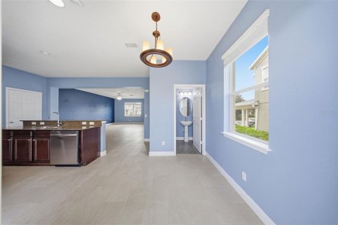 Touwnhouse à vendre à Apopka, Floride: 3 chambres, 172.33 m2 № 2228475 - photo 13